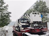 漫天風(fēng)雪中的出征